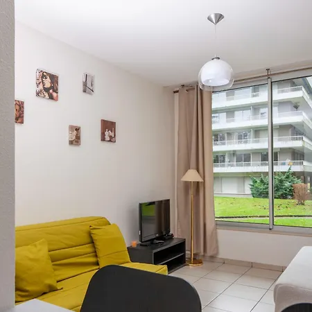 R'apparts Le Saint Mury Apartment *